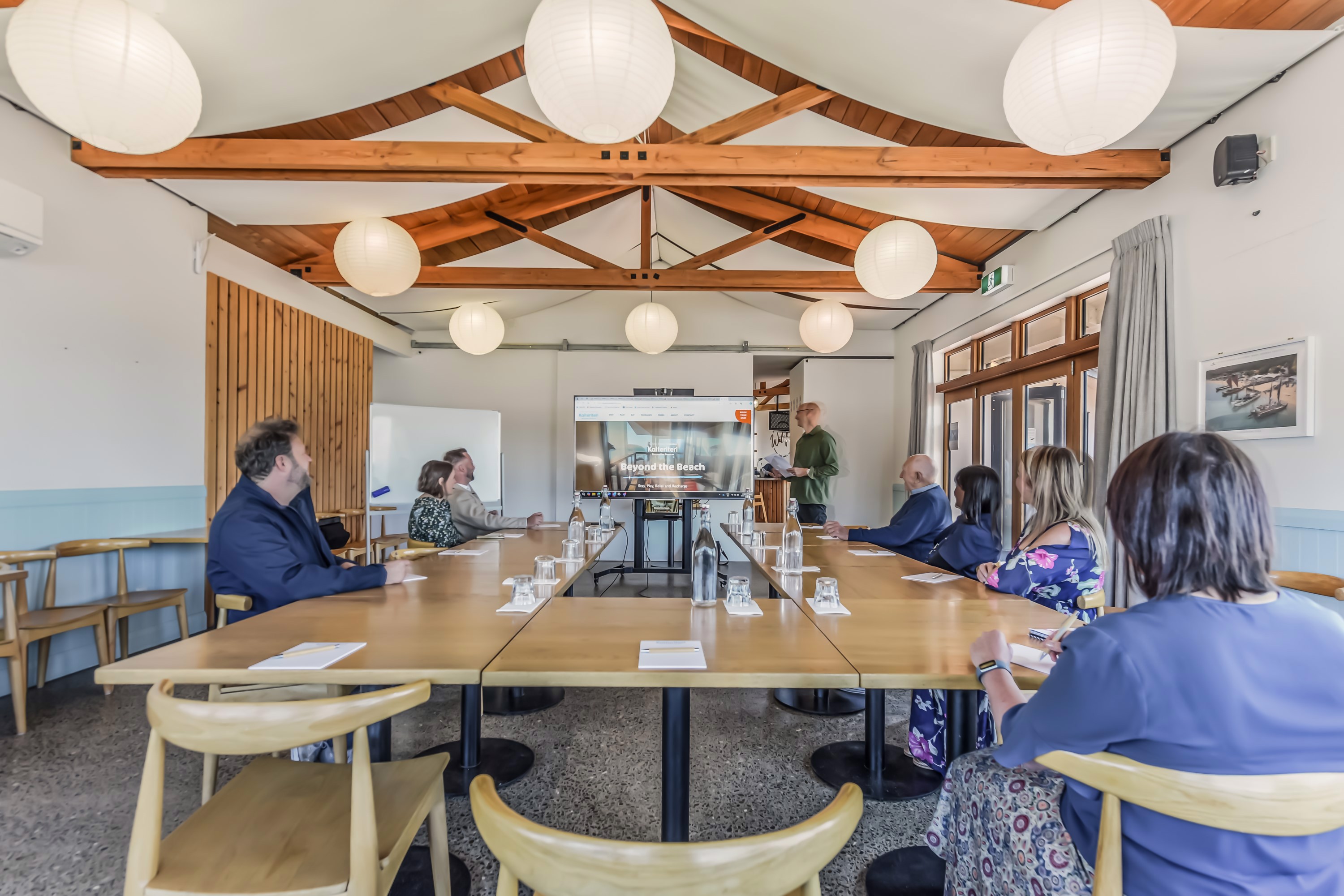 conference-room-photo-6