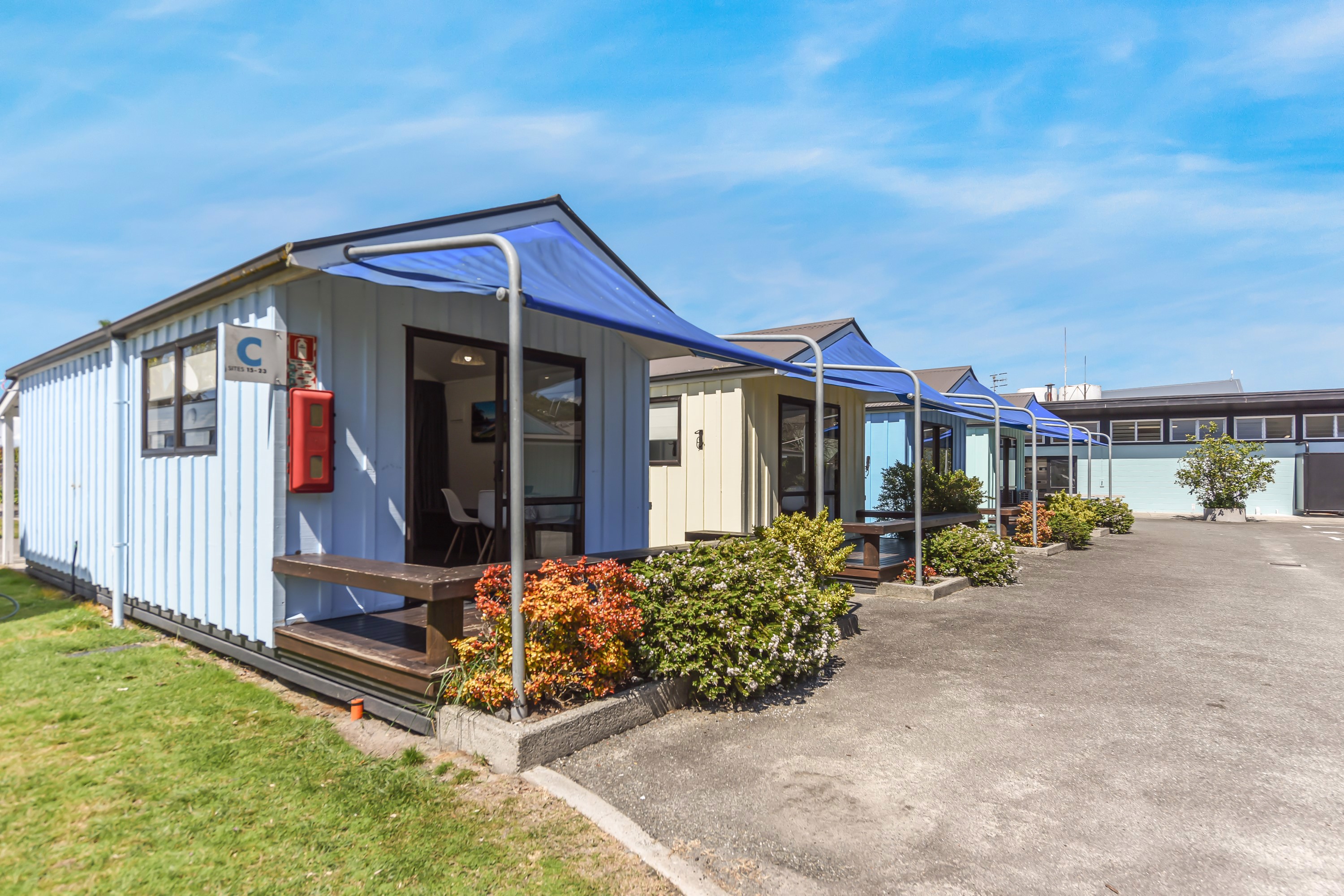 ensuite-cabins-new-refurb-10