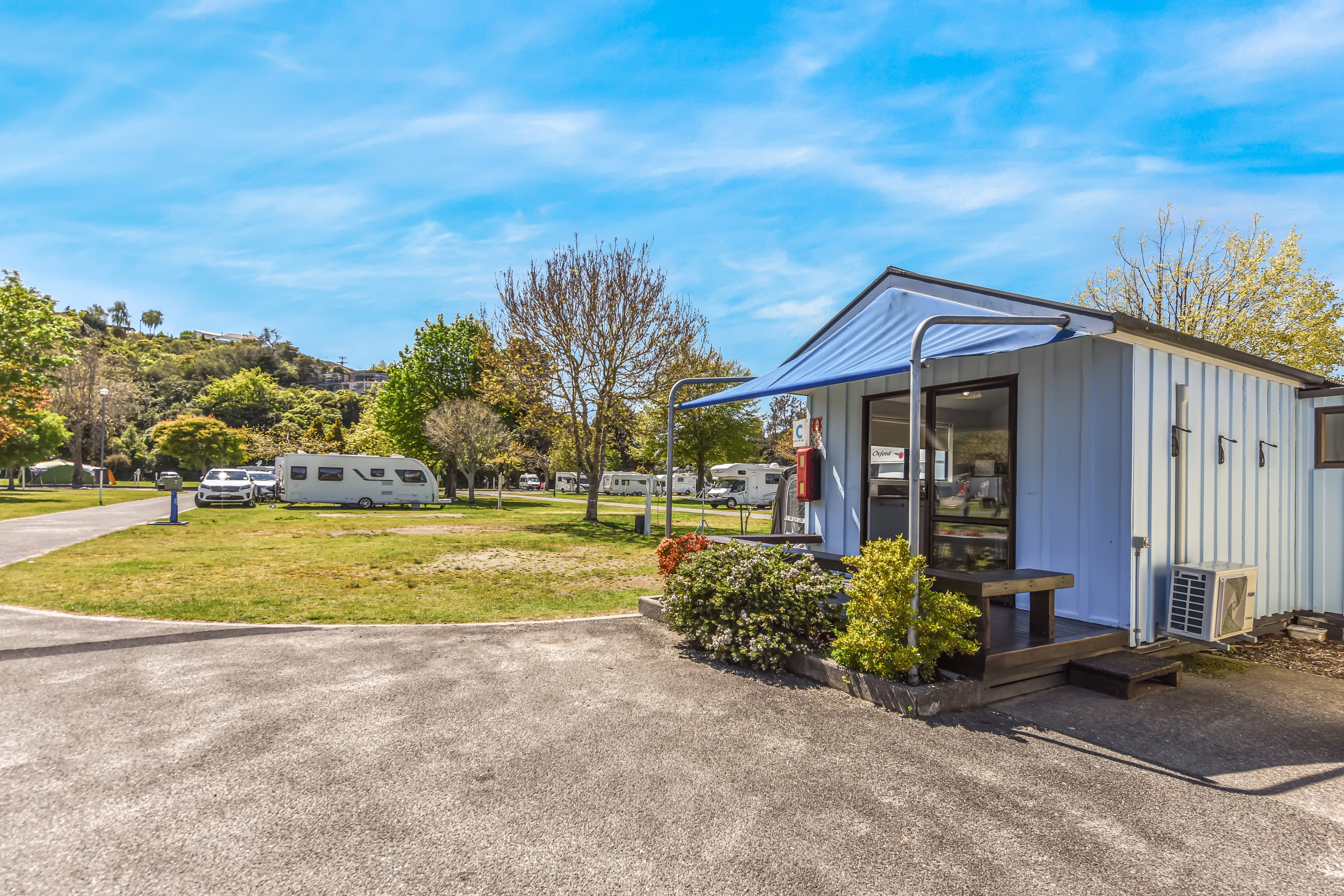 ensuite-cabins-new-refurb-12