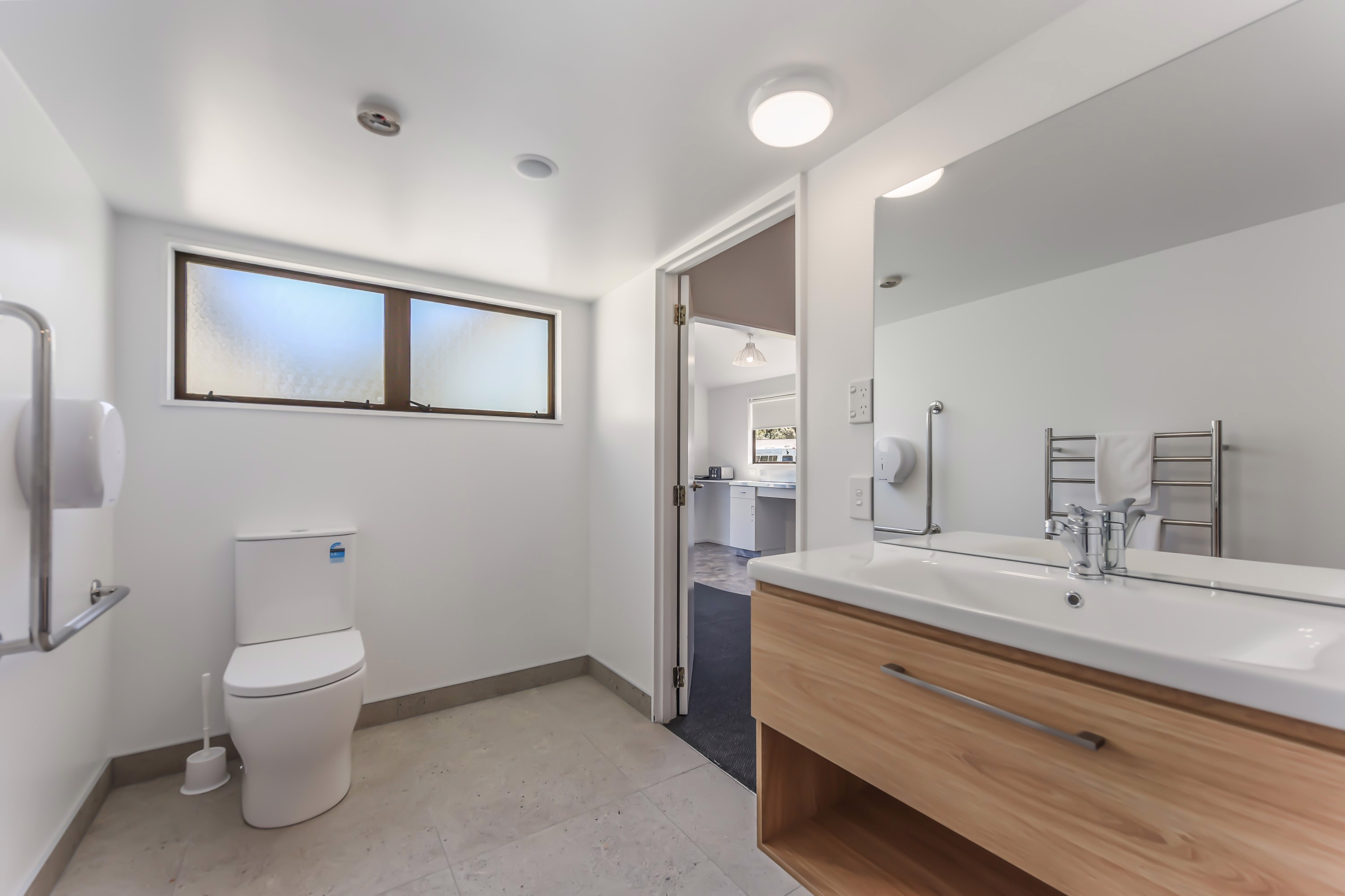 ensuite-cabins-new-refurb-14