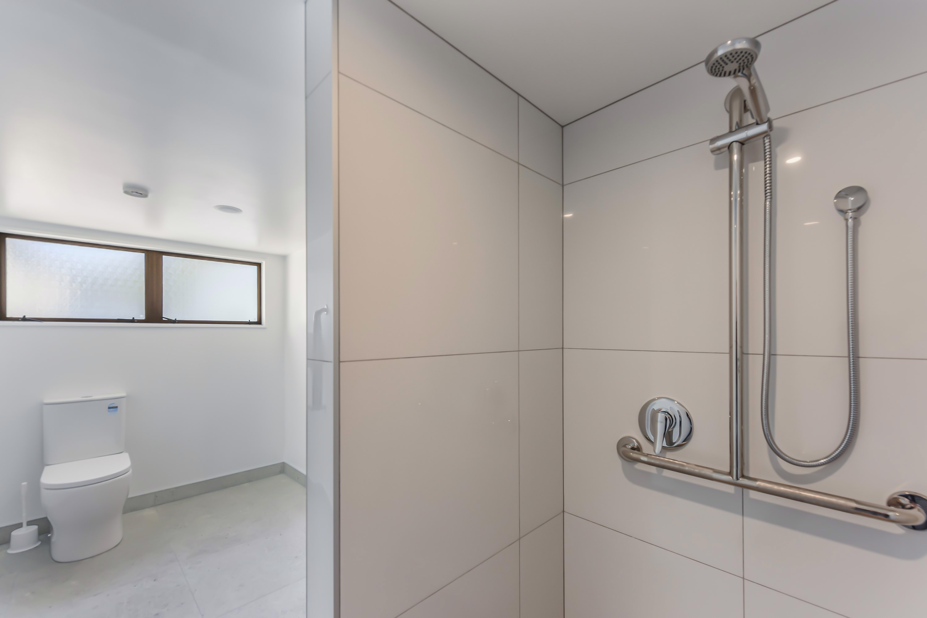 ensuite-cabins-new-refurb-9