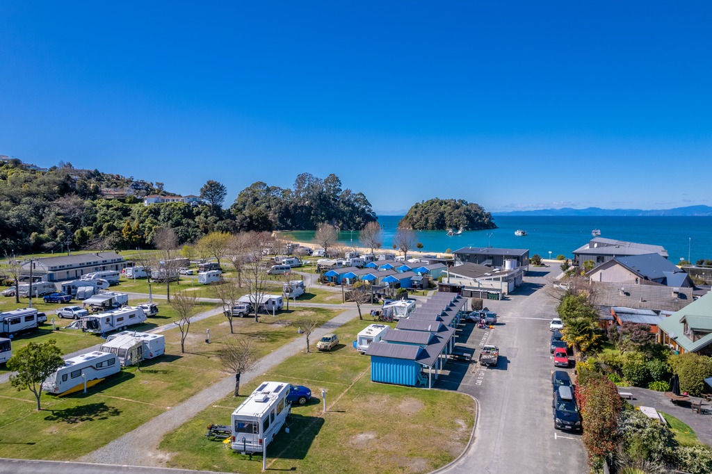 kaiteriteri-campground1.jpg